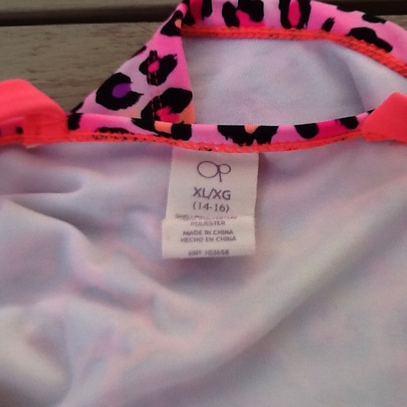 Girls 2 PC swimsuit size 14-16 - Picture 5 of 5